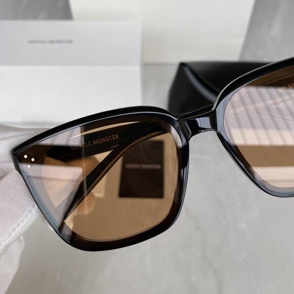 Gentle Monster Statement Square Frame Sunglasses Brown Lens main image 6